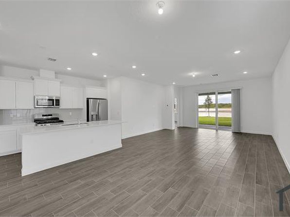 19697 Whispering Creek Rd