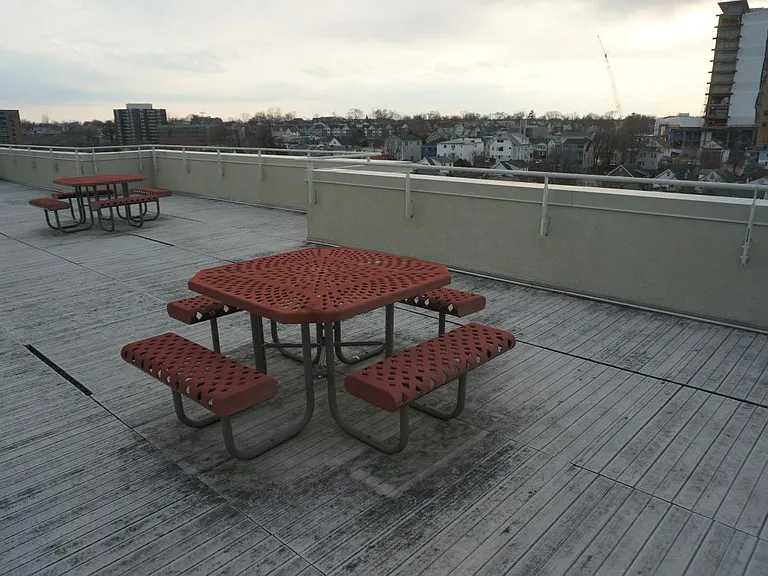 51 Schuyler Ave — Photo 5