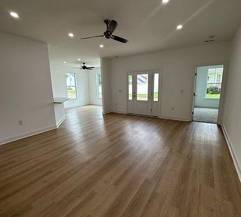 5th image of 3800 Belfair Drive
