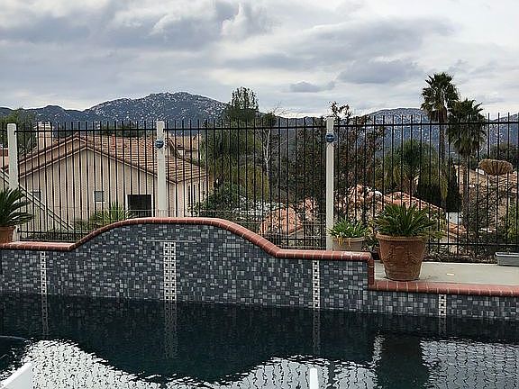 3rd image of 45711 Calle Ayora