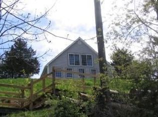 12 Wicker Ln, Orwell, VT 05760