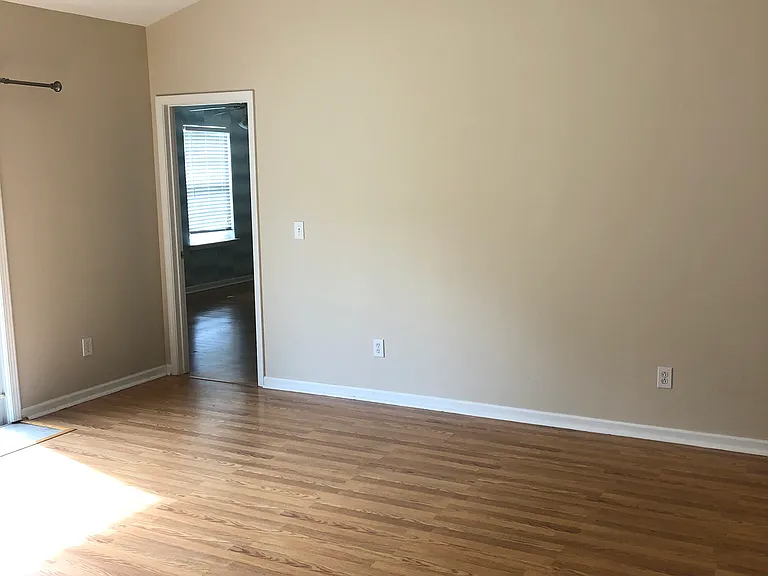912 Elderberry Ln — Photo 19