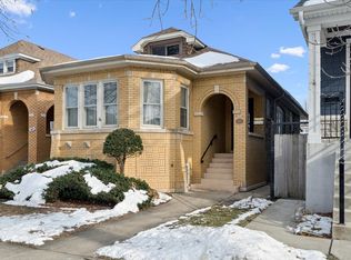 3627 N Francisco Ave, Chicago, IL 60618