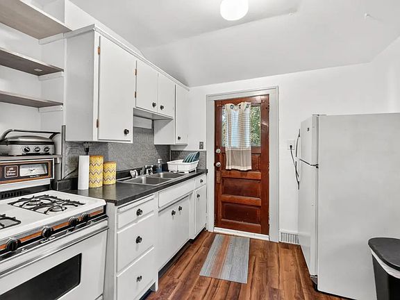 5th image of 1724 Malvern St #2
