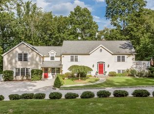 84 Old Driftway, Wilton, CT 06897