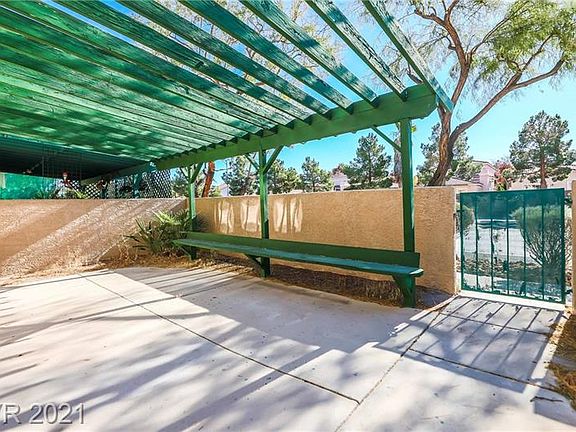 3rd image of 5779 Ritter Ln