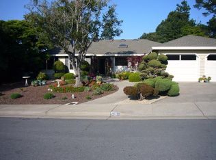 9 White Tail Ln, Monterey, CA 93940