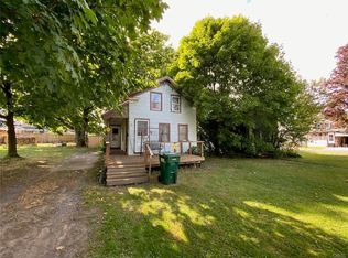 28 E 10 1/2 St, Oswego, NY 13126