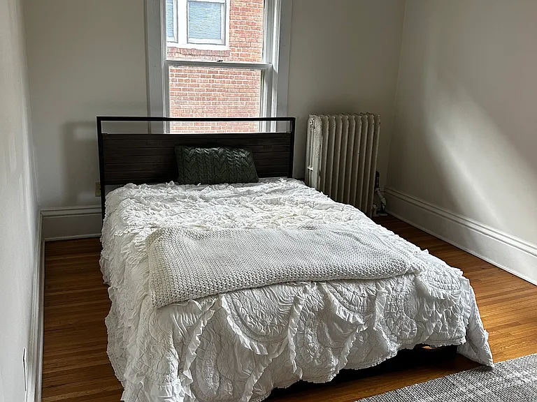 Goodrich Ave — Photo 10