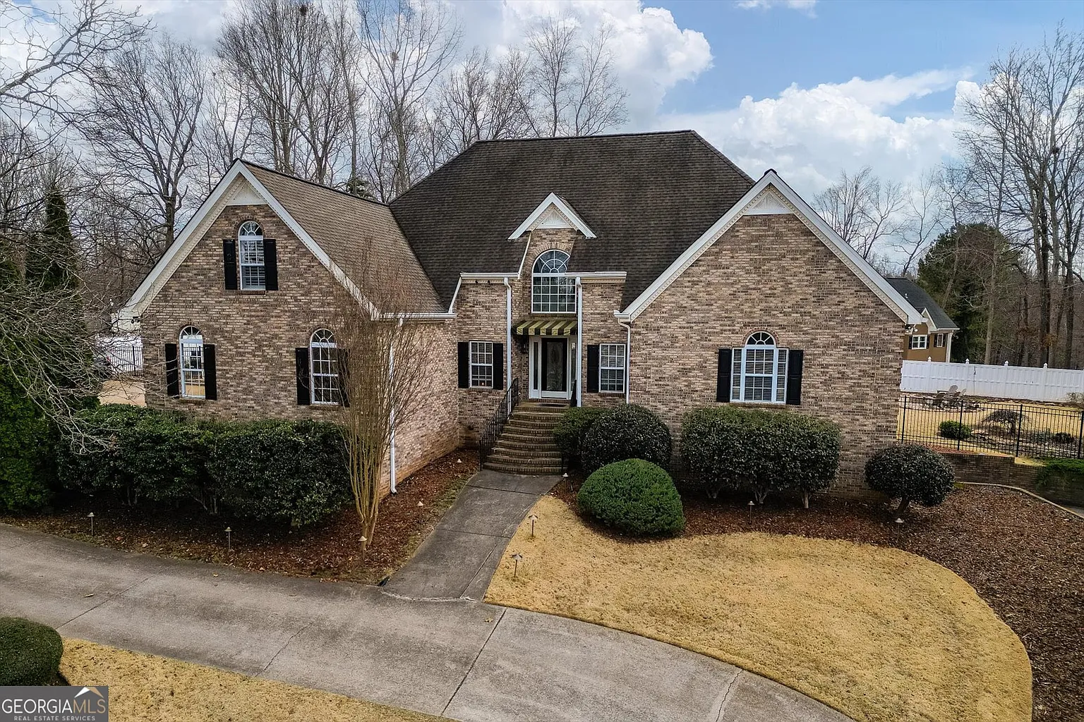 90 Oak Walk photo 1