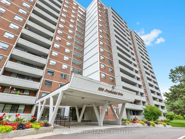 100 Prudential Dr #1608, Toronto, ON M1P 4V4