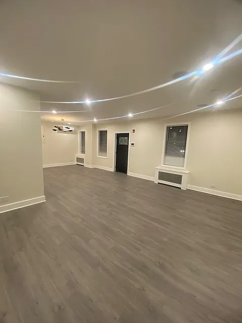 LARGE LIVING ROOM / DINING ROOM COMBO