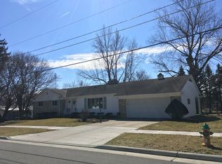 925 Park St, Napoleon, OH 43545