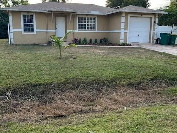 277 Benson ST, NAPLES, FL 34113