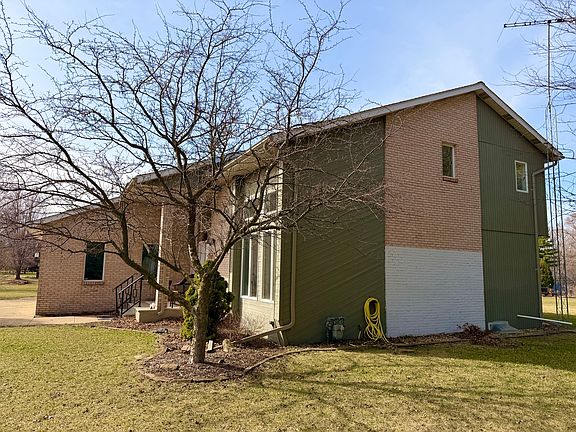 4th image of 120 W Grandin Rd