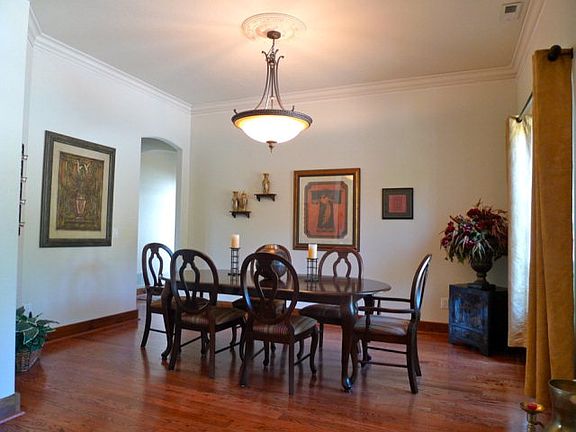 3rd image of 3561 Cornwell Dr #0