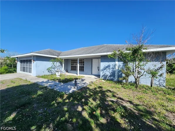 132 Dania Cir, Lehigh Acres, FL 33936
