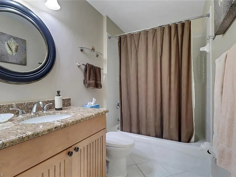 5325 Andover Dr #101 — Photo 16