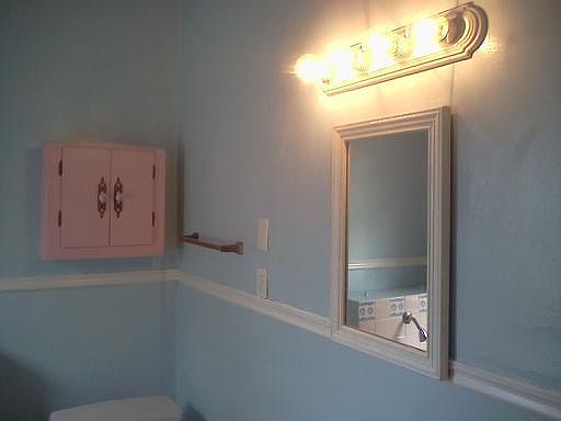 4th image of 8706 Tompkins Ave #Up