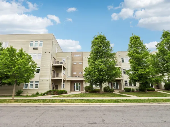 8206 Starr Grass Dr APT 207, Madison, WI 53719