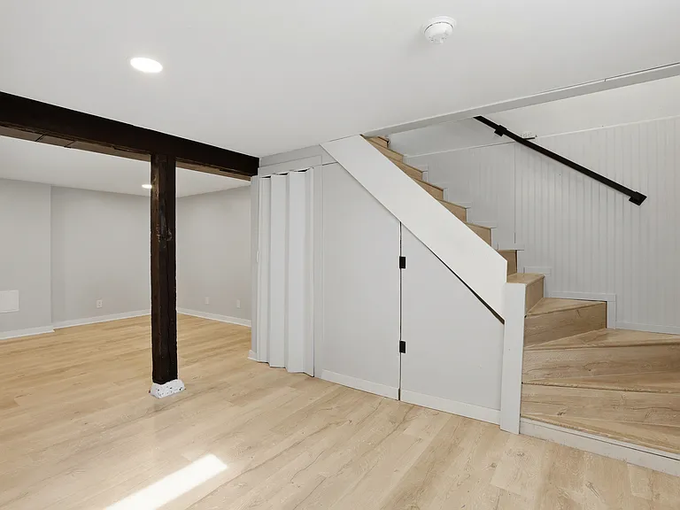 4714 N Elm St — Photo 29