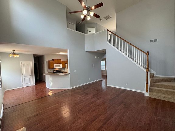 2nd image of 6902 Grand Hickory Dr