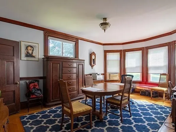 739 Rock St #1, Fall River, MA 02720