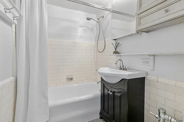 Sold by Douglas Elliman | media 5