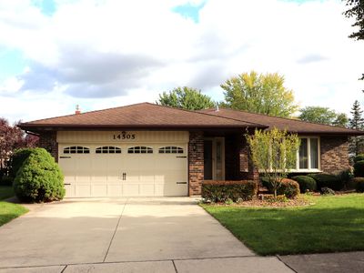 14505 Valleyview Dr, Orland Park, IL, 60467