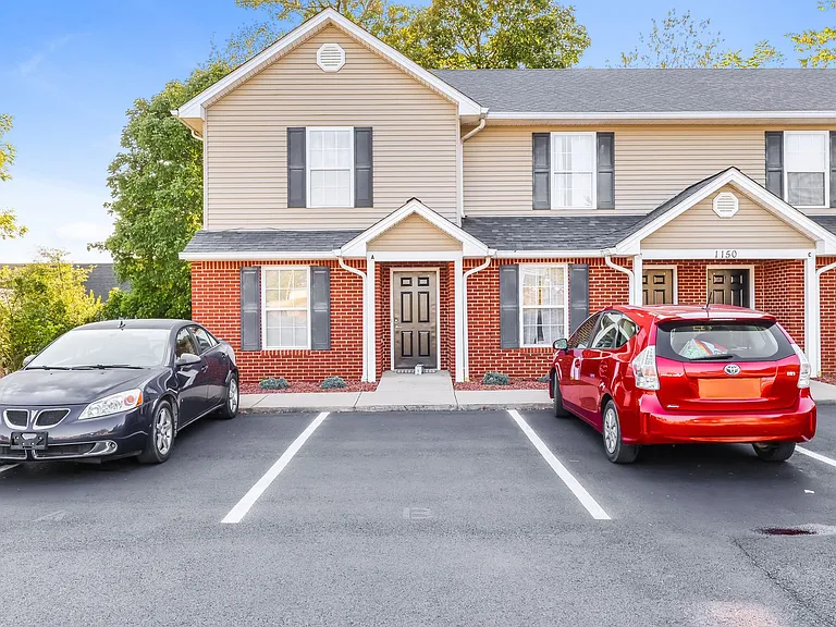 1150-1156 1164 Woodland #DRIVE;-1204 — Photo 8