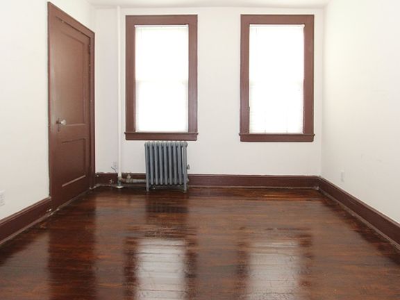 5th image of 1806 120th St #2F
