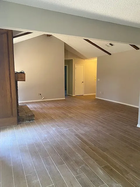 Building Photo - 1704 Nest Pl