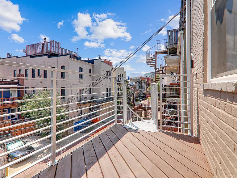 1728 U St #3 — Photo 9