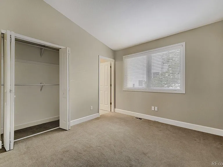 1635 N Franklin St — Photo 11