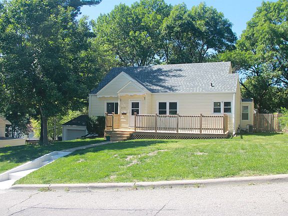 2nd image of 2331 West St
