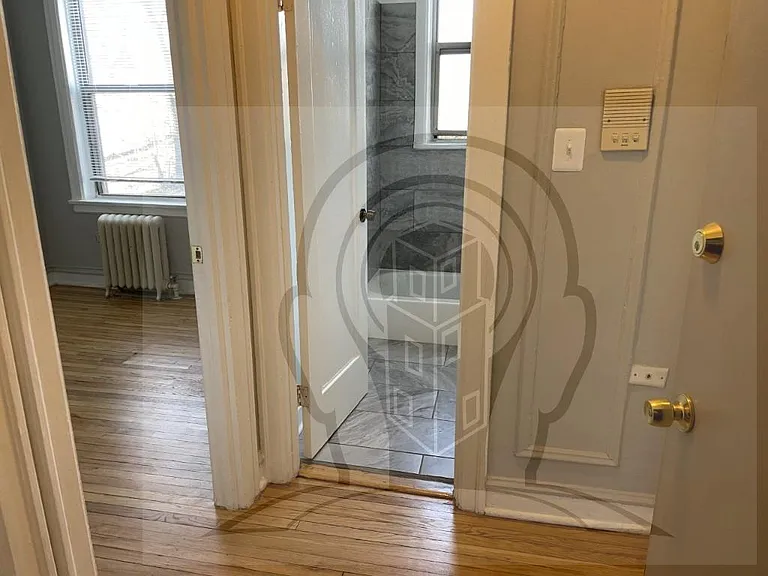 1369 W Estes Ave #1G — Photo 13
