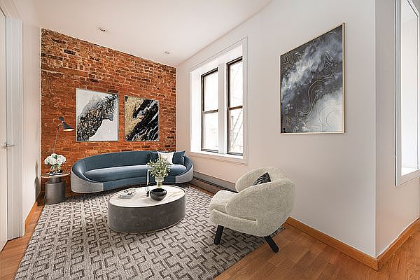 1st image of 72 Thompson St #2S