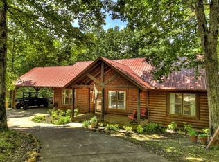 18 Eagle Mountain Dr W, Ellijay, GA 30540
