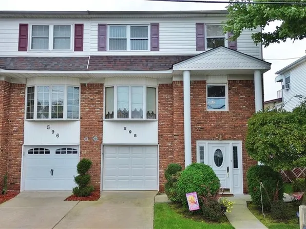 598 Barlow Ave, Staten Island, NY 10312