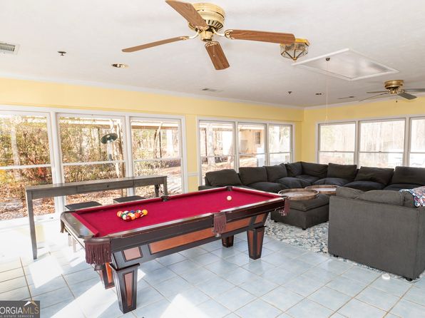 371 Mountain Hill Rd