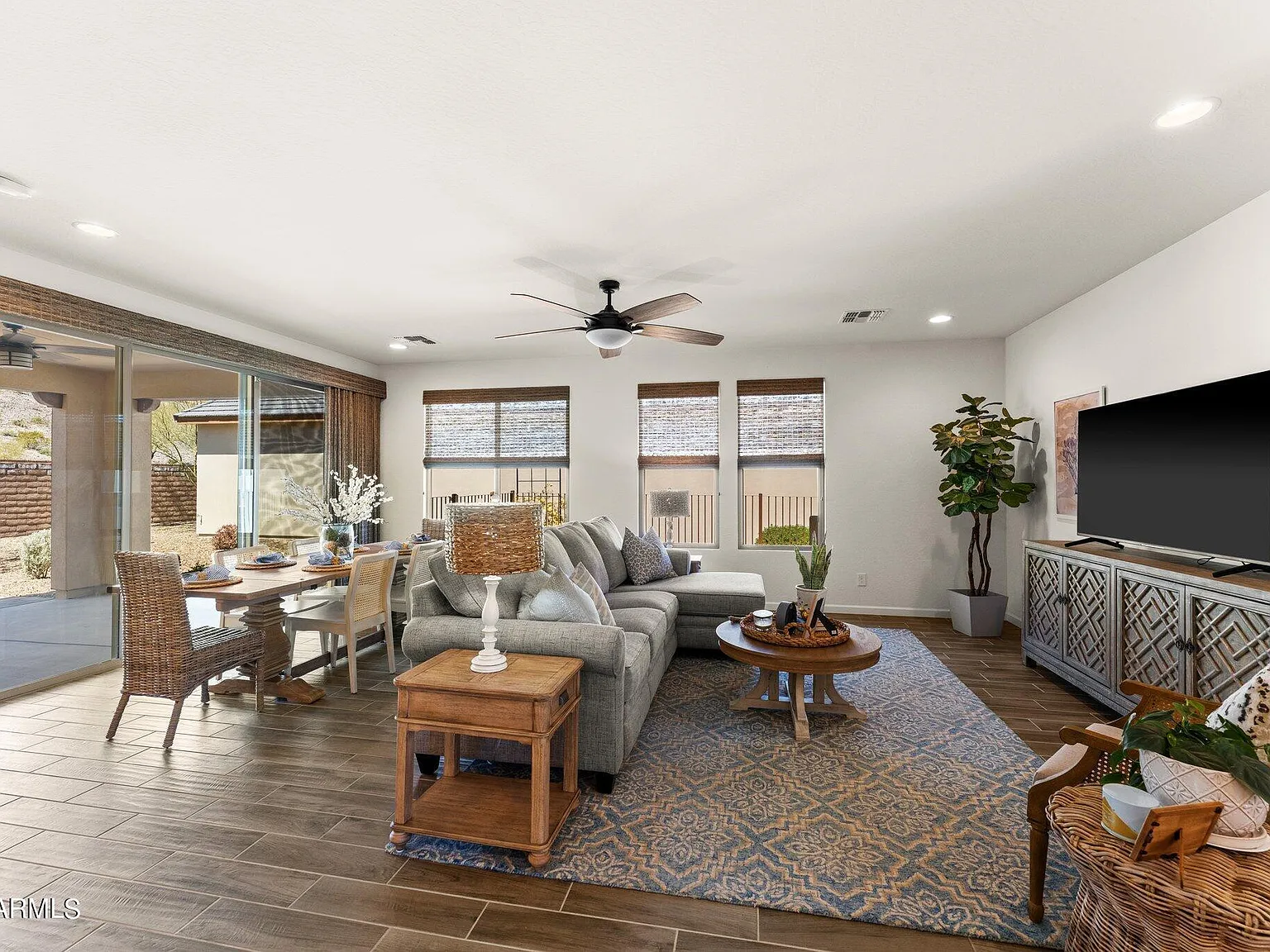2 bed, 2.0 bath, 1580 sqft, $2,500 — Photo 3