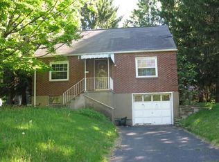 1525 Pine Crk, Franklin Park, PA