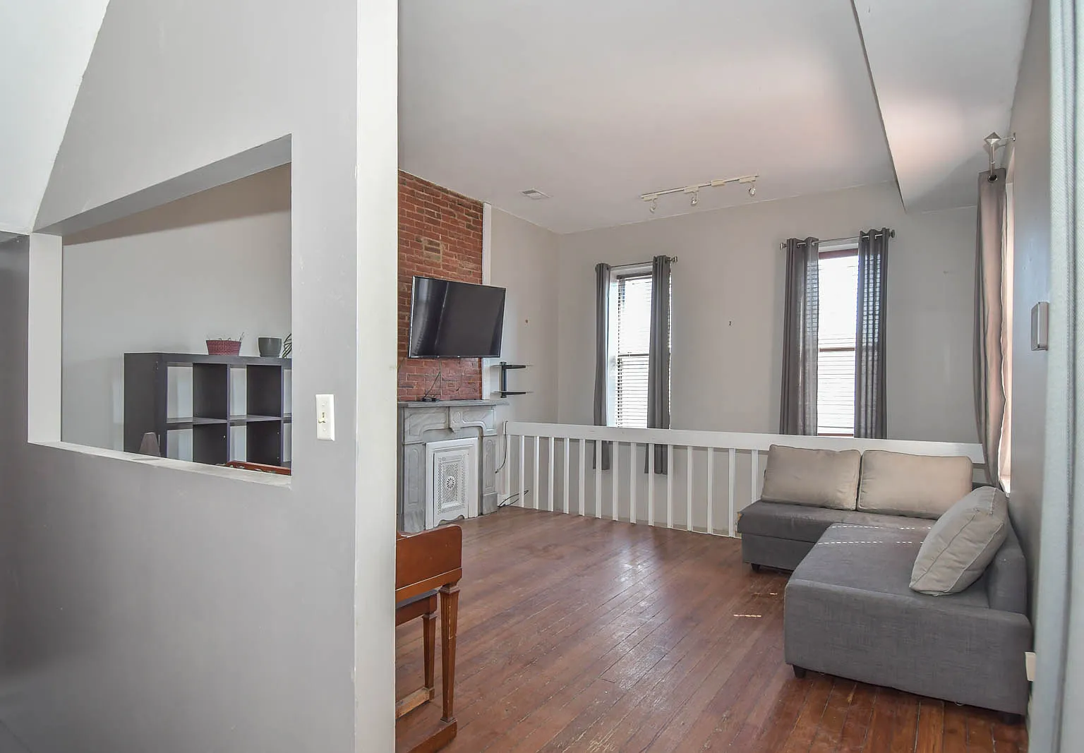 2 bed, 2006 sqft, $2,100 — Photo 4