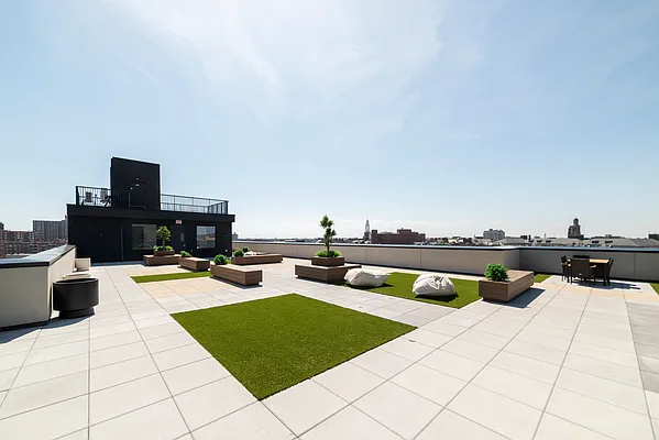 Rented by Key City Capital Inc | media 70