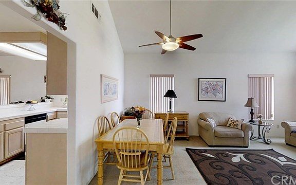 4th image of 1372 Cornell Ave