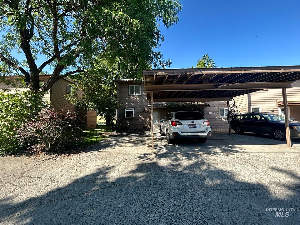 1st image of 605 Indian Hills Dr APT 5