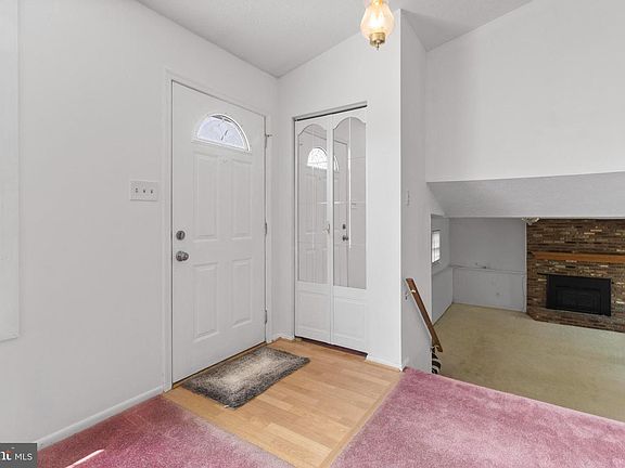 5th image of 332 Silky Oak Ct #24