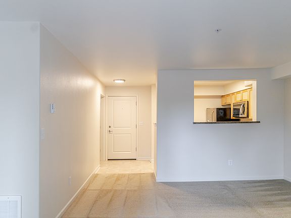 5th image of 20120 Whitman Ave N APT 204
