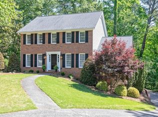 1744 W Point Cir, Marietta, GA 30068