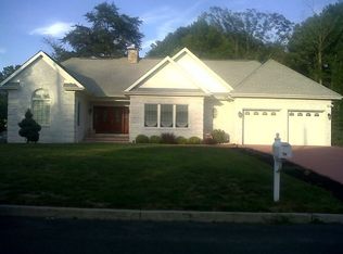 36 Oregon Ave, Ewing, NJ 08638